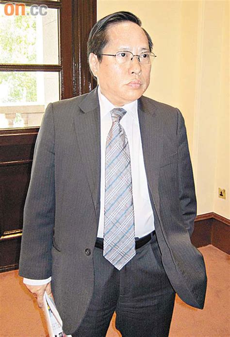 鍥而不舍，不等於盲目追求，何俊仁 依 然 鍥 而 不舍 追 求 普選，但不 是盲目追求。 何俊仁再促押後政改表決 - 東方日報