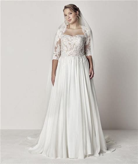 Abiti eleganti per taglie forti 2015. Abiti da Sposa Taglie Comode e Generose | Favole | Abiti ...