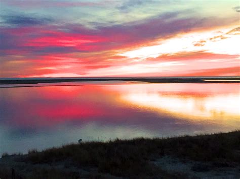 Lifeguard Beach Sunrise | Chatham Winter | Sunrise beach, Sunrise sunset, Sunrise