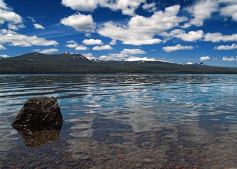 Rent a whole home for your next weekend or holiday. Odell Lake, Oregon. An hour and a half from Eugene ...