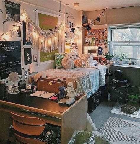 Cool 34 Vintage Dorm Room Organization Ideas For Saving Space