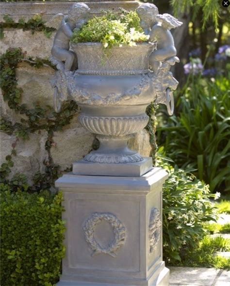 Since its founding in 1907, neiman marcus has been at the forefront of the american luxury shopping experience. Horchow Neiman Marcus - Cherub Planter & Wreath Pedestal ...