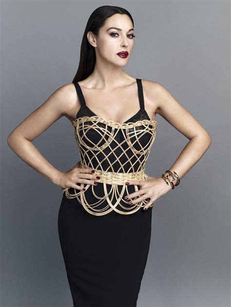 Monica anna maria bellucci is an italian actress and model. Monica Bellucci Gets Sultry in Dolce & Gabbana for S Moda ...