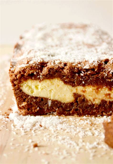 Le cheesecake sans cuisson à la noix de coco et au chocolat est fabuleux.sa préparation est d'une simplicité enfantine. Cake mi-Fondant/mi-Cheesecake - Chocolat & Coco | Gâteaux ...