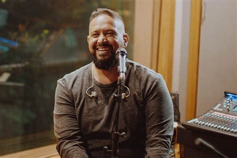 Baixar música tenta reunir o maior acervo de músicas para download já disponibilizadas na internet. Show do Fernandinho é nesta sexta-feira; confira detalhes e roteiro dos ônibus - O Presente