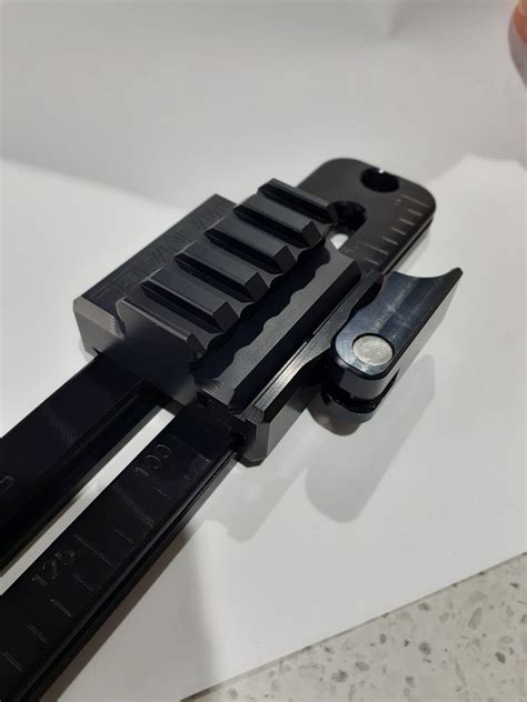 Manael Arca Swiss Clamp (Picatinny Rail type)