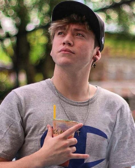 @paulo londra & @santan dave) taken from no.6 collaborations project released in 2019, which. Paulo Londra Chat 💙🦁 | Wiki | Paulo Londra! Amino