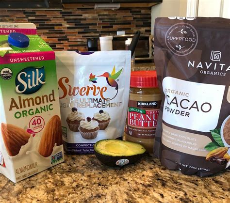 A refreshing smoothie made with homemade almond milk and fresh frozen banana, another way to enjoy the goodness of almond milk! Keto Chocolate Peanut Butter Shake | Peanut butter shake ...