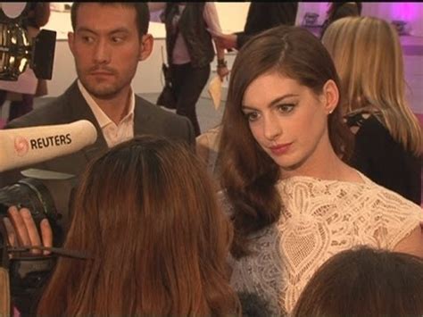 She has been working out five days a week — rigorous exercise and stunt training followed by an hour and a half of dance. Anne Hathaway's One Day British accent - YouTube