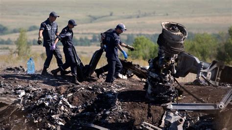 Pro Russian Rebels Hand Over Black Boxes Release Malaysia Air Victims