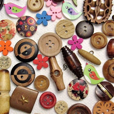 The Wood Button Assortment A Variety Mix Of 50 Vintage To Contemporary