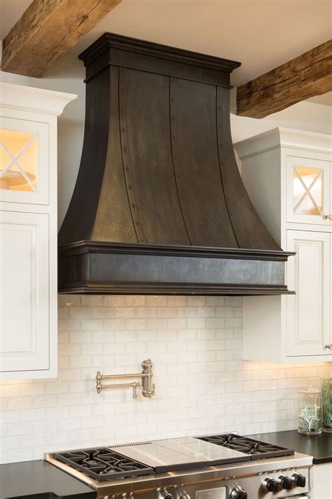Guinco service will be happy to send out one of our experienced technicians to diagnose and repair your vent hood if you are experiencing issues. Pin by Jodi on ~Sleek Range Hoods~ | Kitchen hood design ...