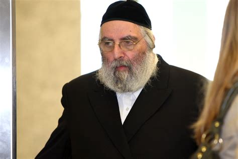 Orthodox Jewish man admits to sex 8 times with teen boy