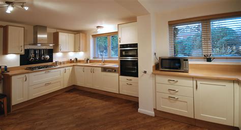 Masterclass Marlborough Kitchen Beech Kitchen Cabinets Beech Kitchen