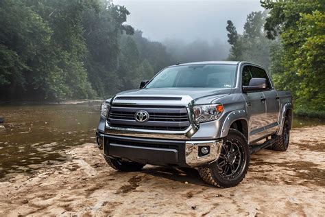 Wallpaper Toyota Tacoma Kolpaper Awesome Free Hd Wallpapers
