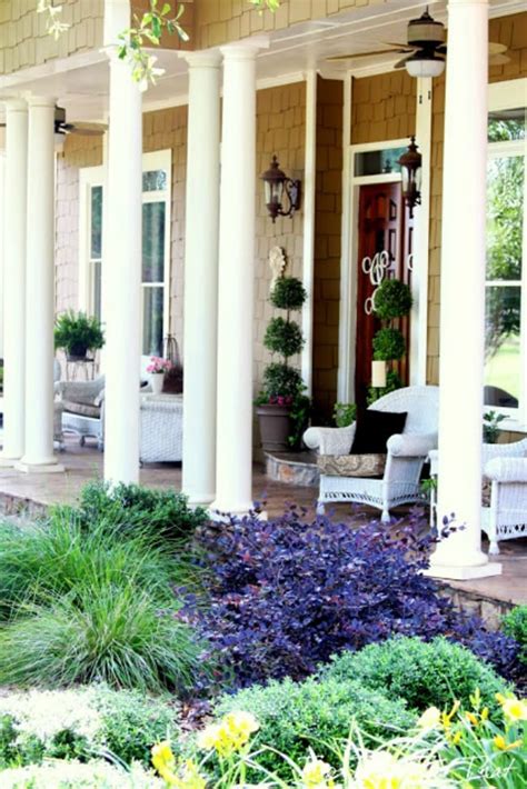 20 Summer Front Porches To Get You Ready For Summer