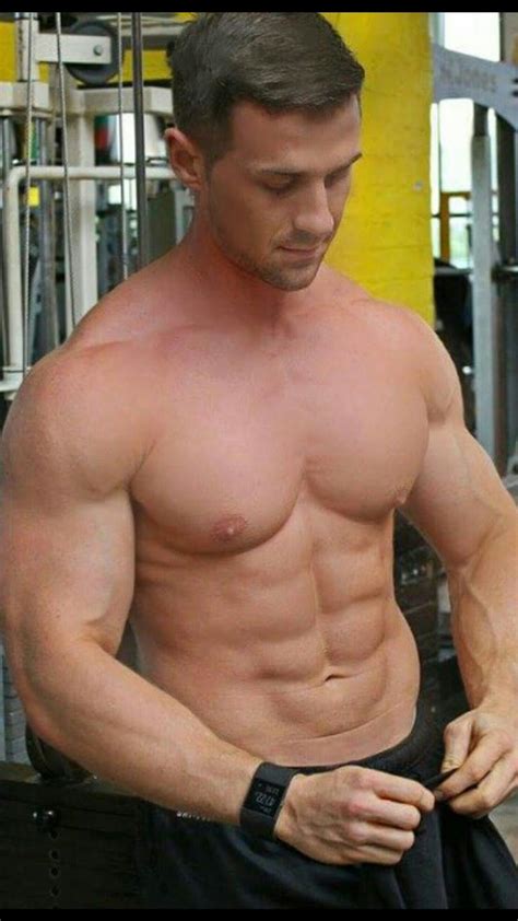 Inspiring Fitness Guys To Follow On Instagram Immediately Men S