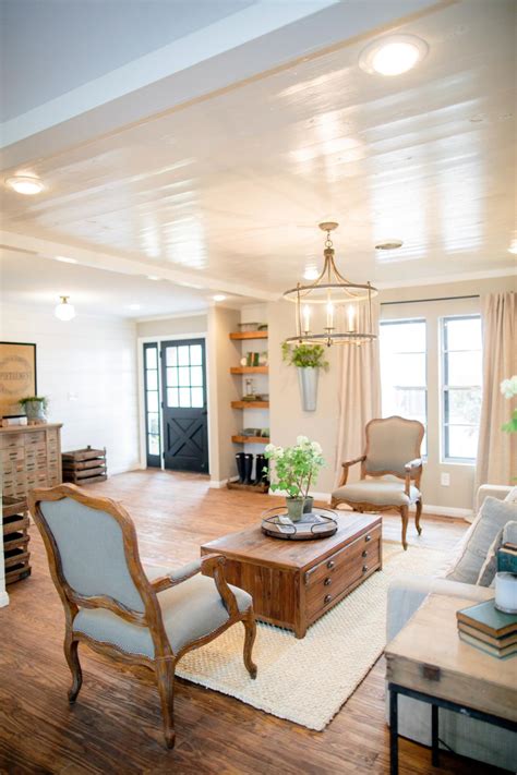 Shiplap tray ceiling looks cool for your kitchen. Decorating With Shiplap: Ideas From HGTV's Fixer Upper ...