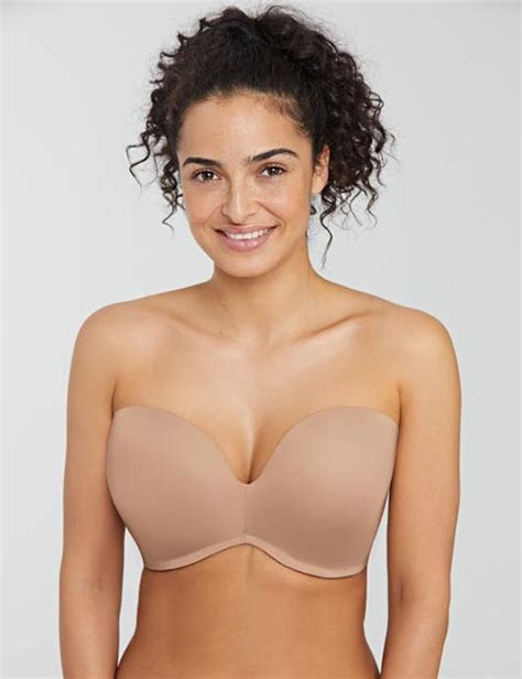13 Best Bras For Large Breasts You Should Try Out