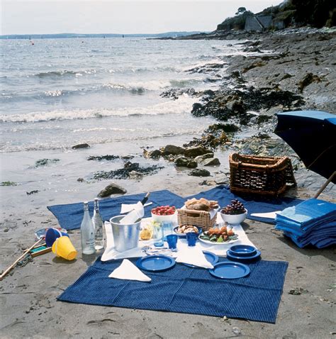 Go Picnic By The Sea Beach Picnic Beach Fun Holidays In Cornwall