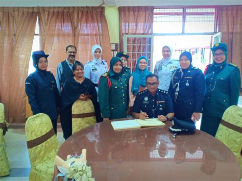 Jabatan kesihatan negeri melaka alamat jabatan kerja sosial perubatan hospital pulau pinang jabatan kerja raya malaysia jabatan pendaftaran negara klang jabatan mufti pulau pinang waktu solat jabatan pendaftaran pertubuhan perak jabatan keselamatan dan kesihatan pekerjaan sabah jabatan pendaftaran. SMK TINGGI PEREMPUAN MELAKA: PROGRAM PENDIDIKAN PENCEGAHAN ...