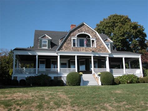 Charming Cape Cod Style Home In Newport Ri Go To Yourtravelvideos