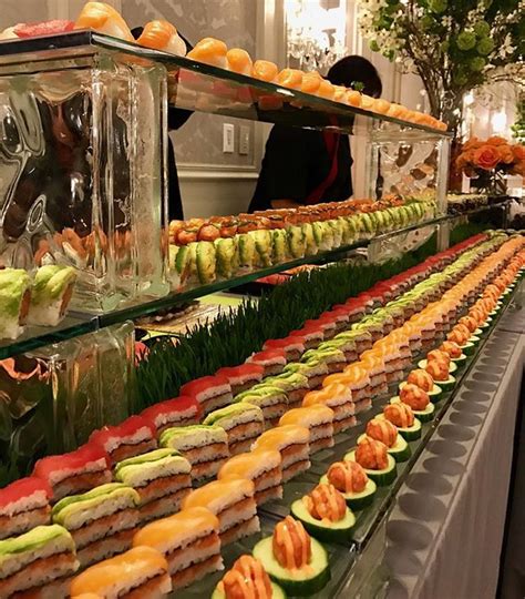 There are a lot of dinner buffet restaurants near you that provide you with the most exotic dishes such as pizza coming directly from the oven, live kitchen experiences, champagnes and much more. Restaurants Near Me Sushi Buffet