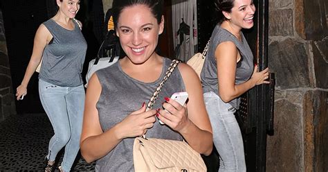 Kelly Brook Flashes Her Bra In A Very Tight Top For Dinner With Friends Mirror Online