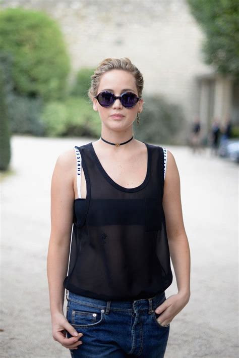 Jennifer Lawrence Sunglasses Dior Fashion Show Fashion Jennifer