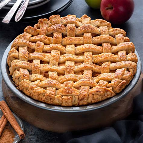 Apple Pie Recipe Video Easy And The Best Cubes N Juliennes