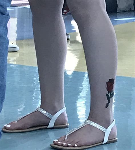Sexy Candid White Toes N Thong Sandals R Thongsandals