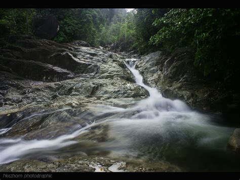 Air terjun semirang ungaran yang sejuk. Gambar Air terjun Sekayu, Hulu Terengganu - Neezhom ...