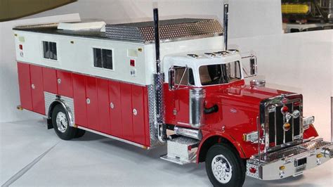 Model Fire Truck Rescue Body Semi 124 125 Scale Model Diorama Fire
