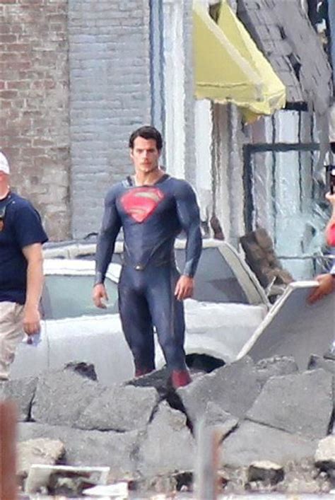 Supermans Movie Outfit Accentuates The Positive Ie