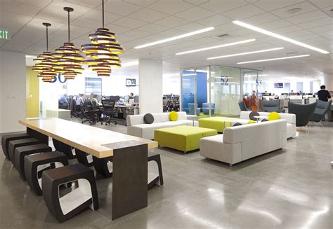Great Seattle Office Space Implementing Innovative Ideas