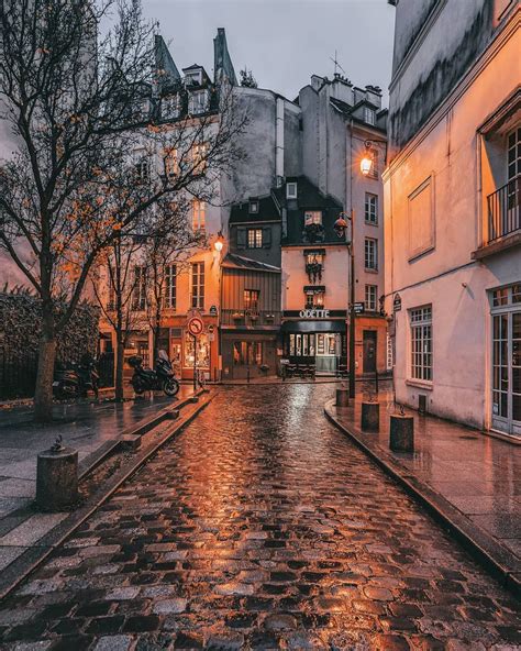 Rainy Evening That Moment When Youre Realize That You Like Rainy Paris