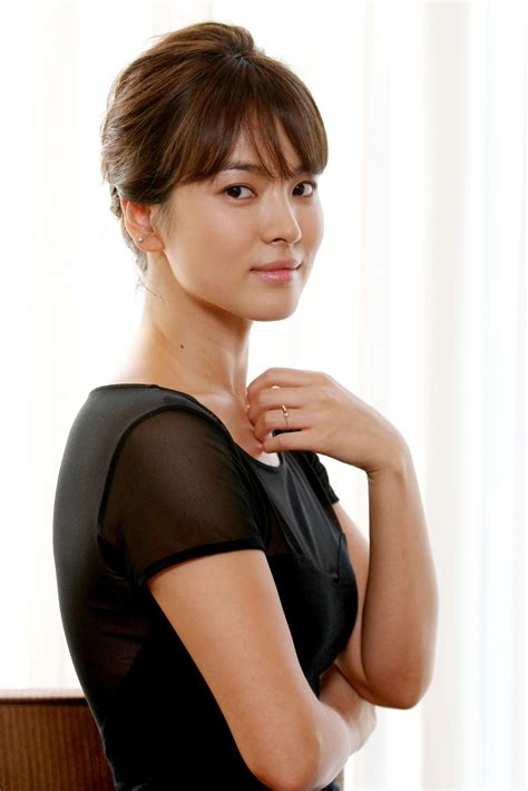 Born november 22, 1981) is a south korean actress. Song Hye Kyo HD Wallpapers | HD Wallpapers (High ...