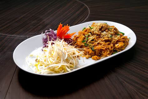 Coconut Island Thai Cuisine 1607 Pembina Highway Winnipeg Mb Canada