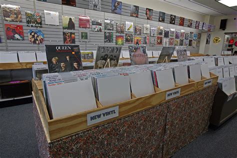 The Vinyl Stop Revival Rolls Into Grinnell Monte Journal