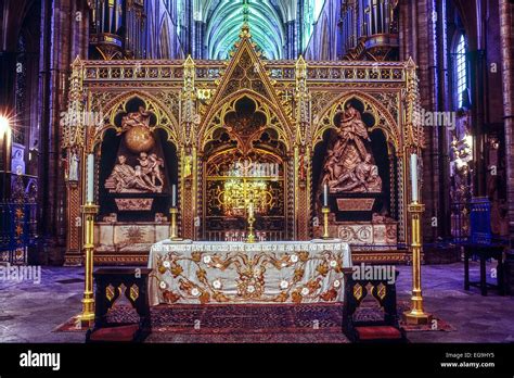 Westminster Abbey Nave Altar London Uk Stock Photo Alamy