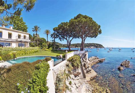 These Are The Top 4 French Riviera Waterfront Villas