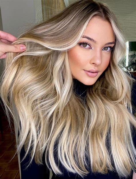 Best Blonde Hair Color Ideas For You To Try Blonde Honey Vanilla Blonde