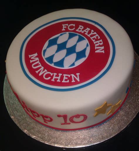 Jun 11, 2021 · das freut den innenminister von nrw: FC Bayern Torte | FC Bayern München Fan-Torte | Marion ...