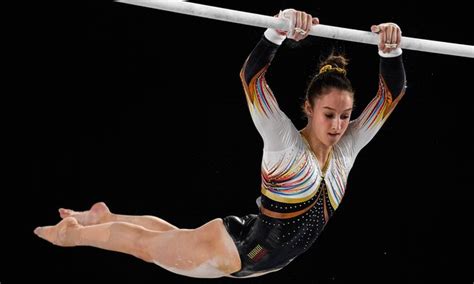 2018/2019 world champion uneven bars 2017/18 european uneven bars champion. Derwael verovert brons op WK turnen: eerste WK-medaille ...