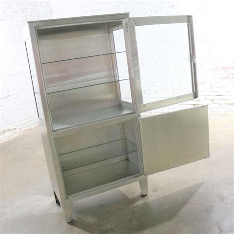 Winbest large wall mount steel medical medicine cabinet. Vintage Petite Stainless Steel Industrial or Medical ...