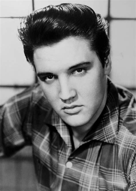 20 Stunning Portraits of a Young and Handsome Elvis Presley in the 1950s ~ Vintage Everyday