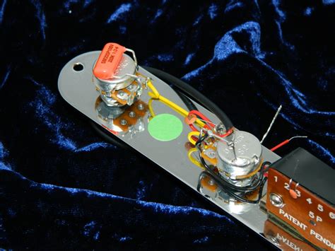 This is another cool wiring scheme that gives you all the traditional sounds plus something extra. Telecaster 5 Way Control Plate Archives - Electric Guitar ...