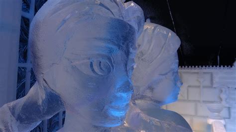 Disneys Frozen Ice Sculptures Making Of 5 Days Before Opening Youtube
