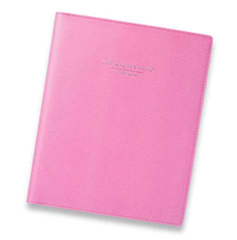 I did not receive a free planner. momAgenda Kitchen Folio Review & Giveaway