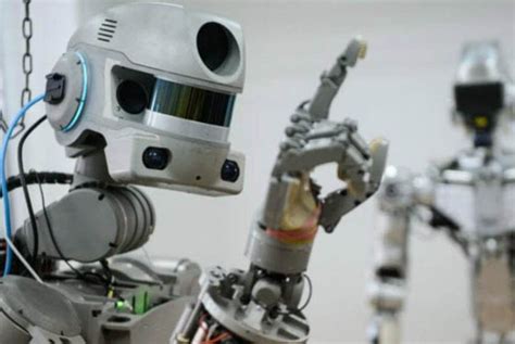 Chinese Factory Replaces 25 Of Humans With Robots